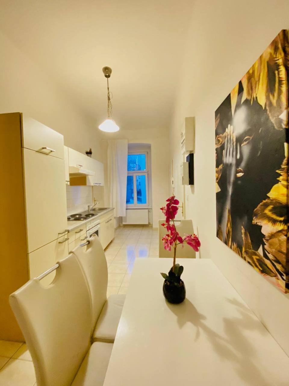 Family Apartment Th8 8 维也纳 外观 照片